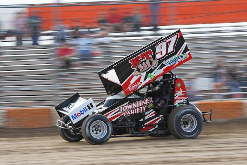 CTMotorsports_'s tweet photo. Weekend Recap | Cory Turner Races to Seventh-Place Finish on Turner Corn Roast Night at @OhswekenSpdway
Get the Full Story: https://t.co/9hJJAJ9UBg #CTM2018 https://t.co/pf1SalrkW8