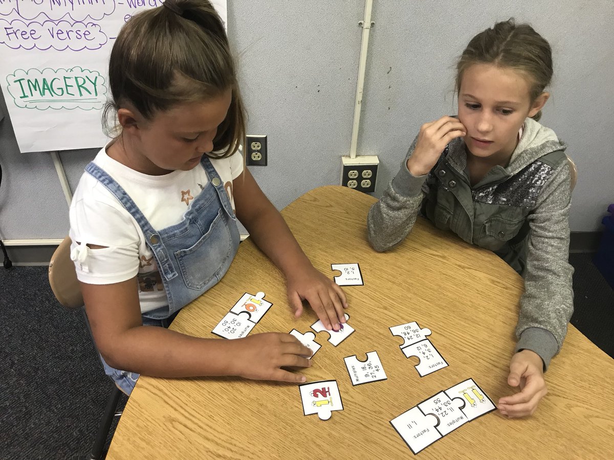 haystravelers's tweet photo. Starting the week by reviewing factors and multiples @PleasantUnionYR #gamesmotivate #everyoneparticipates #partofateam #responsiblefortheirlearning #factors #mutiples #iteach4th https://t.co/JVdE2xoBVG