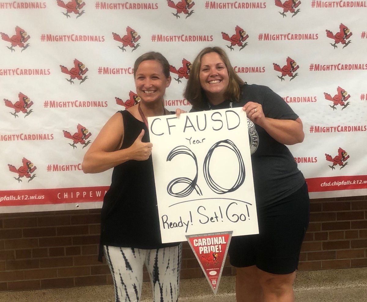 MsBinPE's tweet image. ⁦@artsymomteacher⁩ and I are ready for year 20 ⁦@ChippewaFallsSD⁩ ! #mightycardinals