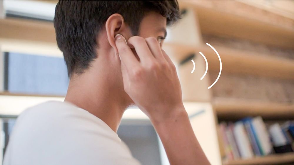 momentdesign's tweet image. The 5G network will bring with it new technology and innovation. One of those innovations could be an artificially-intelligent, on-the-go navigation assistant for the blind and visually-impaired. Meet Thea. momentdesign.com/thea/