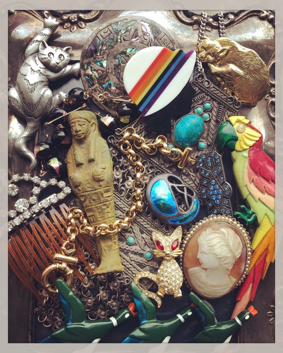 It’s Amazing What You Can Find For 50p! #treasure #carbooting #carbootsale #treasurehunting #charleshorner #solidsilver #gold #jewellery #catbrooch #egyptain #shabti #antiquearcheology #enamelled #silverenamel #cameo #turquoise #haircomb #diamante #vintage #retro #deco #nouveau