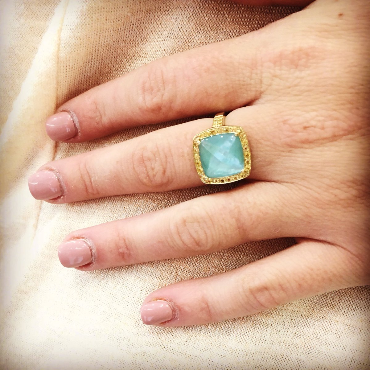 vaughans_1949's tweet photo. The Monday blues just got a lot brighter with this turquoise and mother of pearl yellow gold ring by Cherie Dori! #CherieDori #CherieDoriJewelry #glam #accessories #14k #fashion #sapphires #beautiful #yellowsapphire #turquoise #JOTD #jewelrylove #localchallenge https://t.co/j81k2DuC0X