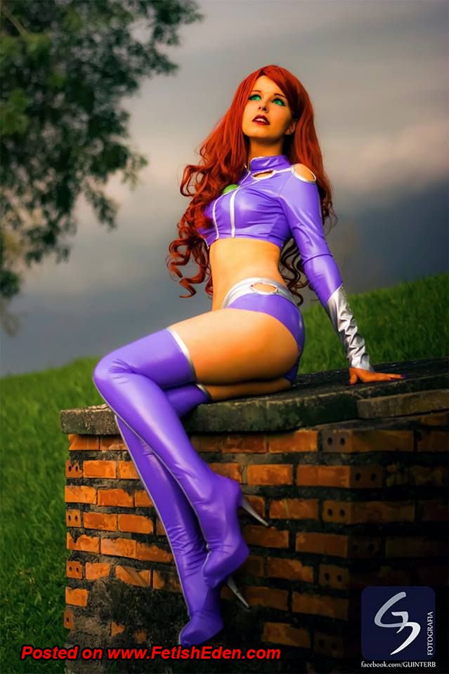 Blazing hot redhead Star Fire in sexy purple Heroine outfit.pic.twitter.com...