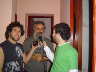 3jRadio's tweet photo. Re_cuerdos de mi primer año de radio en 2005 cuando terminamos elegidos mejor programa del año de @RadioAtomika con #FMp3
#DiaDeLaRadio #FelizDiaDeLaRadio https://t.co/YzLcSabWto