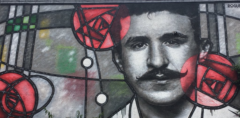 stuartgmckinlay's tweet photo. This amazing art is all to be found on buildings/structures around Glasgow.
Lazy holiday Monday with a few pit-stops enroute #BarSoba #GlasgowMurals https://t.co/6DTuI7h017