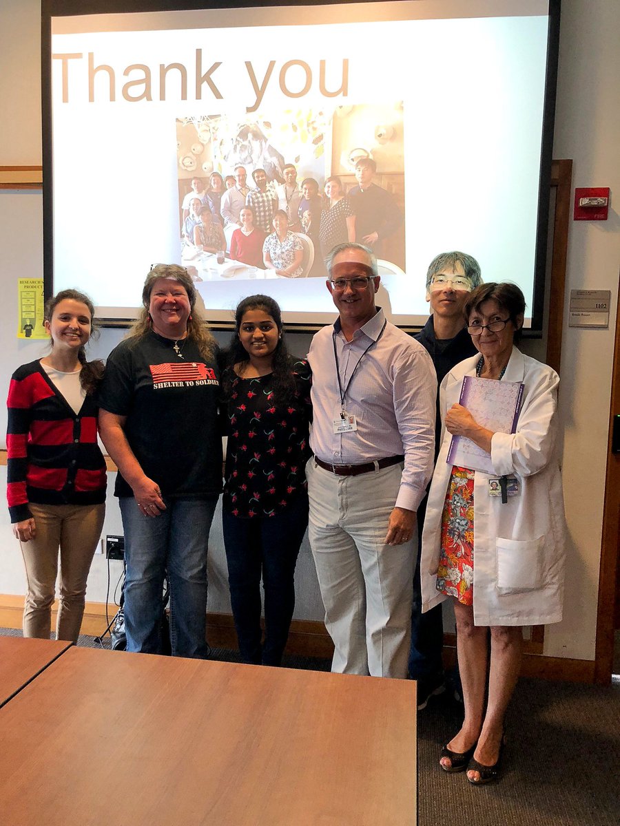 PennMedBench's tweet image. Students from @PHLSchools who interned with @PennMedicine dermatology’s PASH program celebrate the end of their summer work by giving their final presentations. You can find more information on PASH here: bit.ly/2MrfLRA #PennSTEM #PhillySTEM