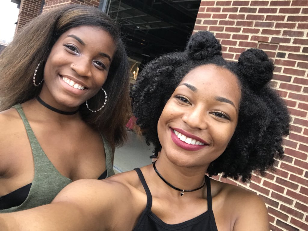 allsmiles_monia's tweet photo. This life not for everyone #MidwestGreekWeekend @dom_folarin https://t.co/yEPPpNmSng