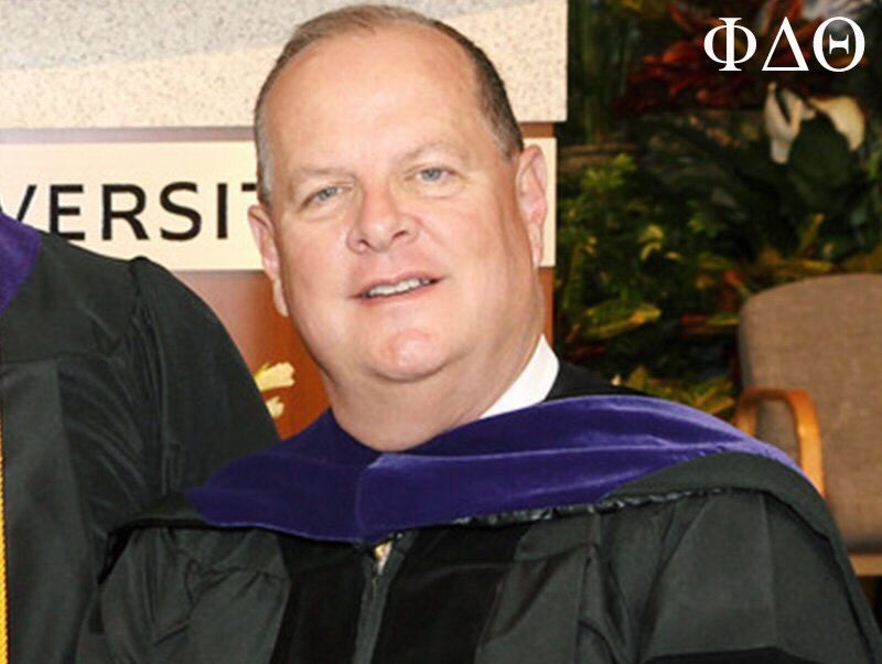 Congratulations to Lovett Bennett, a GA Epsilon alumni, for being sworn in as the Ogeechee Judicial Circuit’s newest Superior Court judge! Damn proud! #phideltgaepsilon