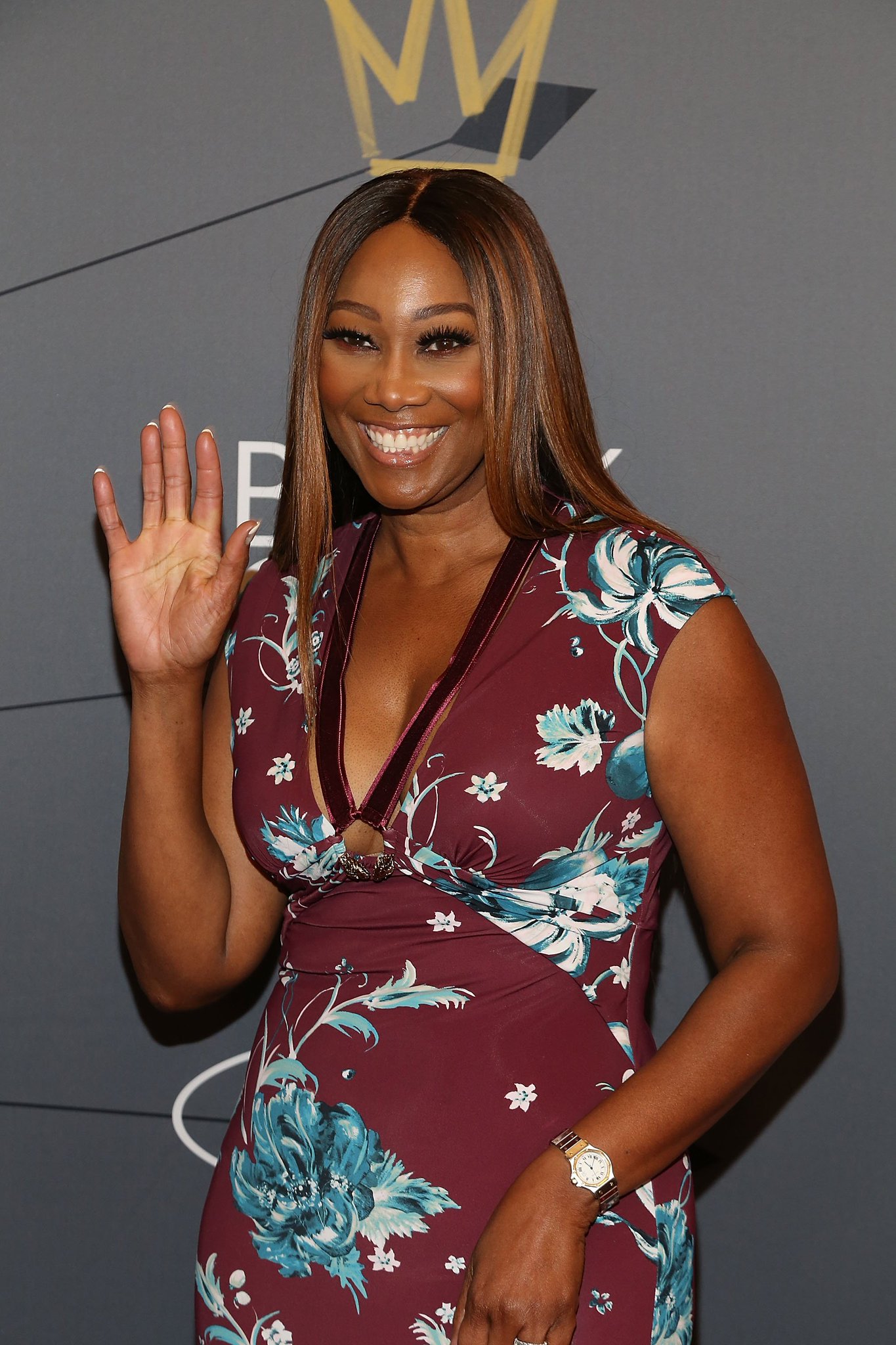Happy Birthday Yolanda Adams!! 