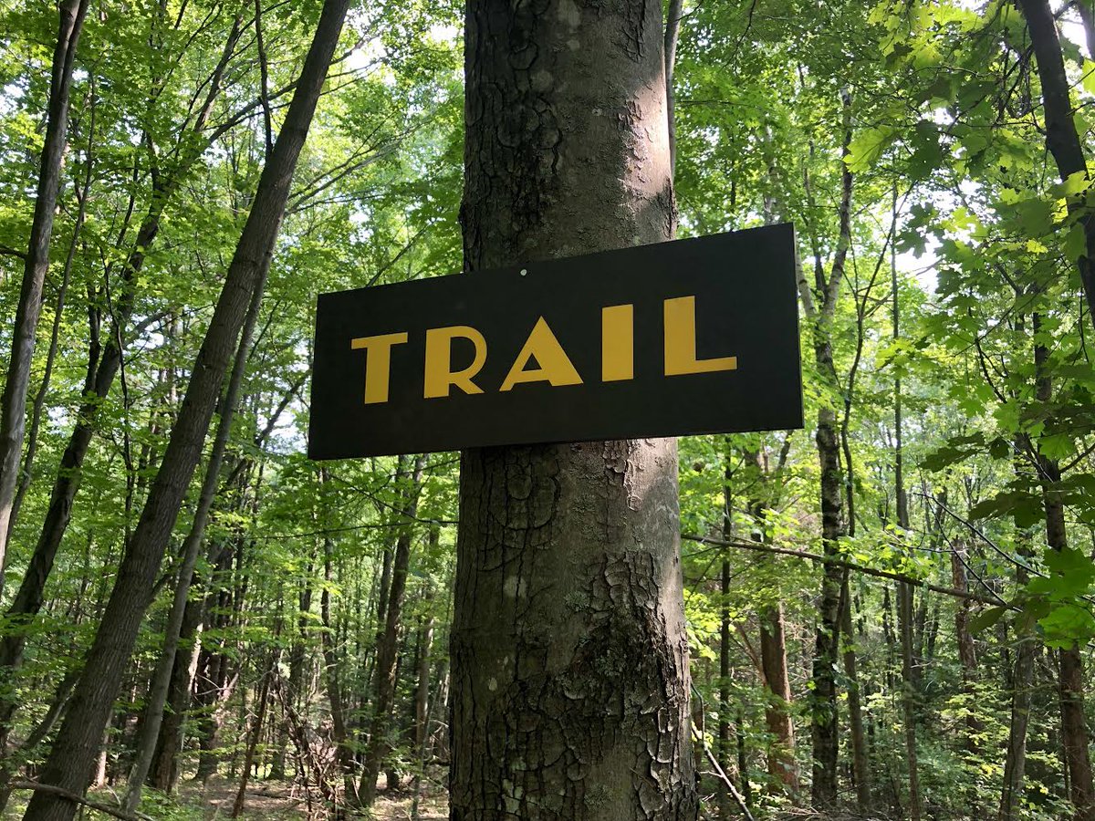 Trail sign using Zenith DJR