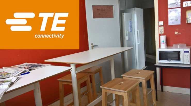 vzw_deloods's tweet photo. THX @GlekVzw &amp; @TEConnectivity voor de vele steun aan de kinderen en jongeren die bij ons verblijven. Ze genieten nu al van de eerste nieuwe meubelen in de gemeenschappelijke keuken van de jongeren die op studio wonen en er volgt nog meer!  https://t.co/iJNHF2JWqf https://t.co/N4V1mnRONK