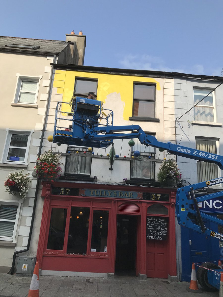 gav_hog's tweet photo. @TullysWaterford praying for a @KilkennyCLG  logo the laughing I’d do @WaterfordWalls https://t.co/dLOmyibZ9C