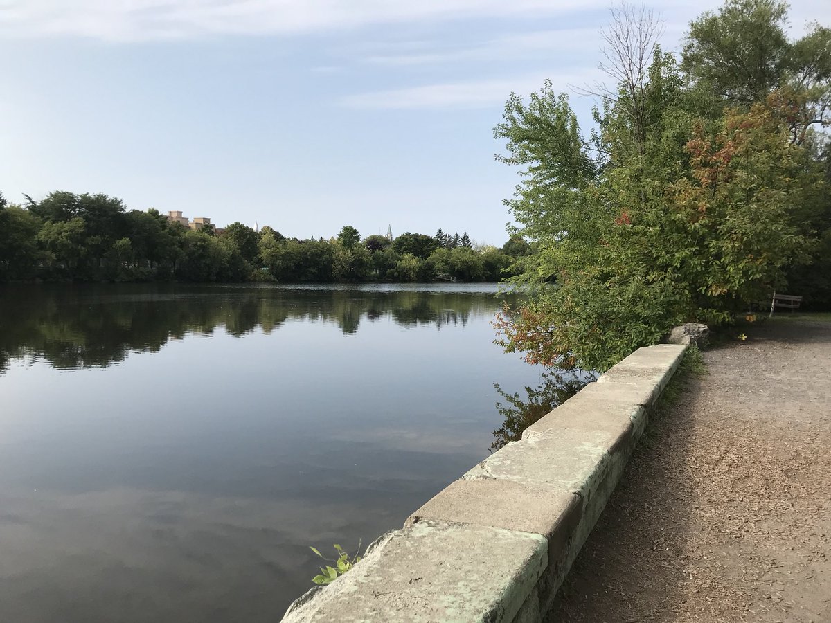 fiftysevenride's tweet photo. Out for a morning run and workout in and around our neighbourhood. What is your favourite run route in Ottawa? https://t.co/MVPWMJ5CAh