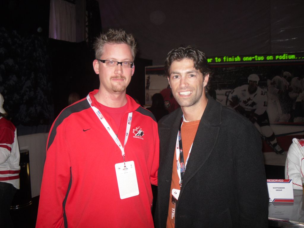 bradprather's tweet photo. It is Mike Peca days till hockey season starts!

How many of you remember that Mike Peca was an Oiler in 2006!  
He was also a 2 time selke trophy winner!
 
#mikePeca #37daystillhockey #buffalosabres #edmontonoilers #TeamCanada https://t.co/8AsnwGXLdg