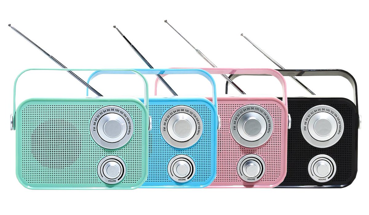 polaroid speaker retro