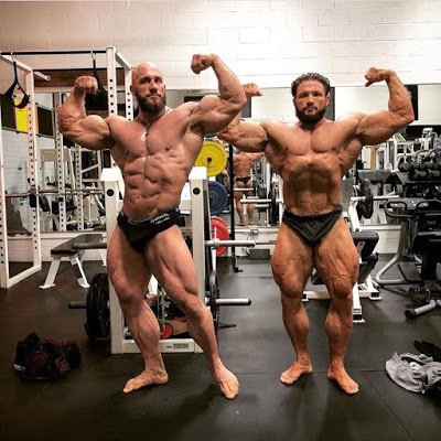pacocutler's tweet photo. Two #musclemonsters #IFBB #CanadianMuscles #posing at #gym #zanewatson #Height: 5'7" (170cm) #Weight: 205 - 215lbs (88.5 - 93.0kg) and #ANTOINEVAILLANT #Height: 6' (183cm) #Weight: 255 - 265lbs (115.7 - 120.2kg) https://t.co/6qwIxZDAzA