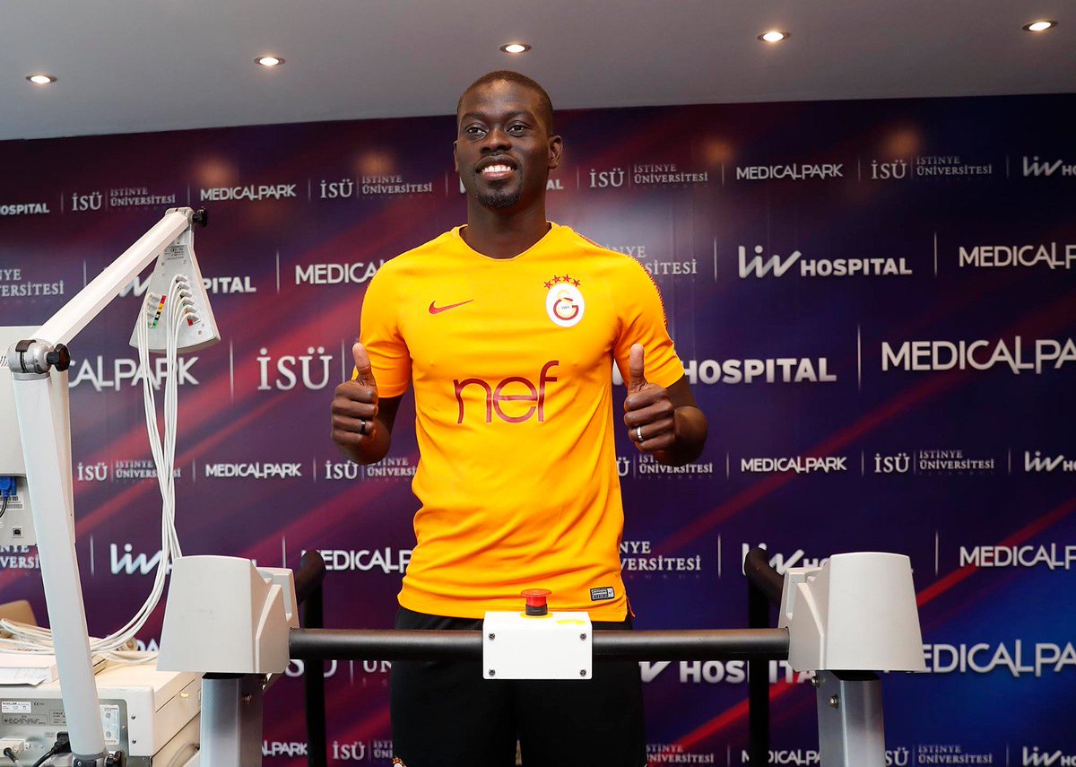 💊 Galatasaray Sportif AŞ'nin resmi transfer görüşmelerine başlandığını açıkladığı profesyonel futbolcu Papa Alioune Ndiaye, sponsor hastanemiz Medical Park Bahçelievler Hastanesi'nde sağlık kontrolünden geçti.