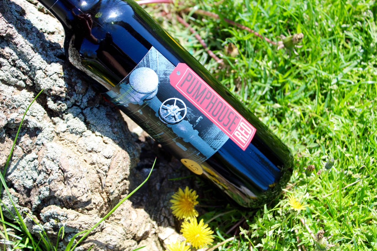 pumphousewines's tweet photo. Love red wine as much as we do? Do we have a wine for you! Try our Pumphouse Red, medium bodied with dark berry fruit, plum notes and soft tannins #PumphouseRed https://t.co/64mOy8AvUJ