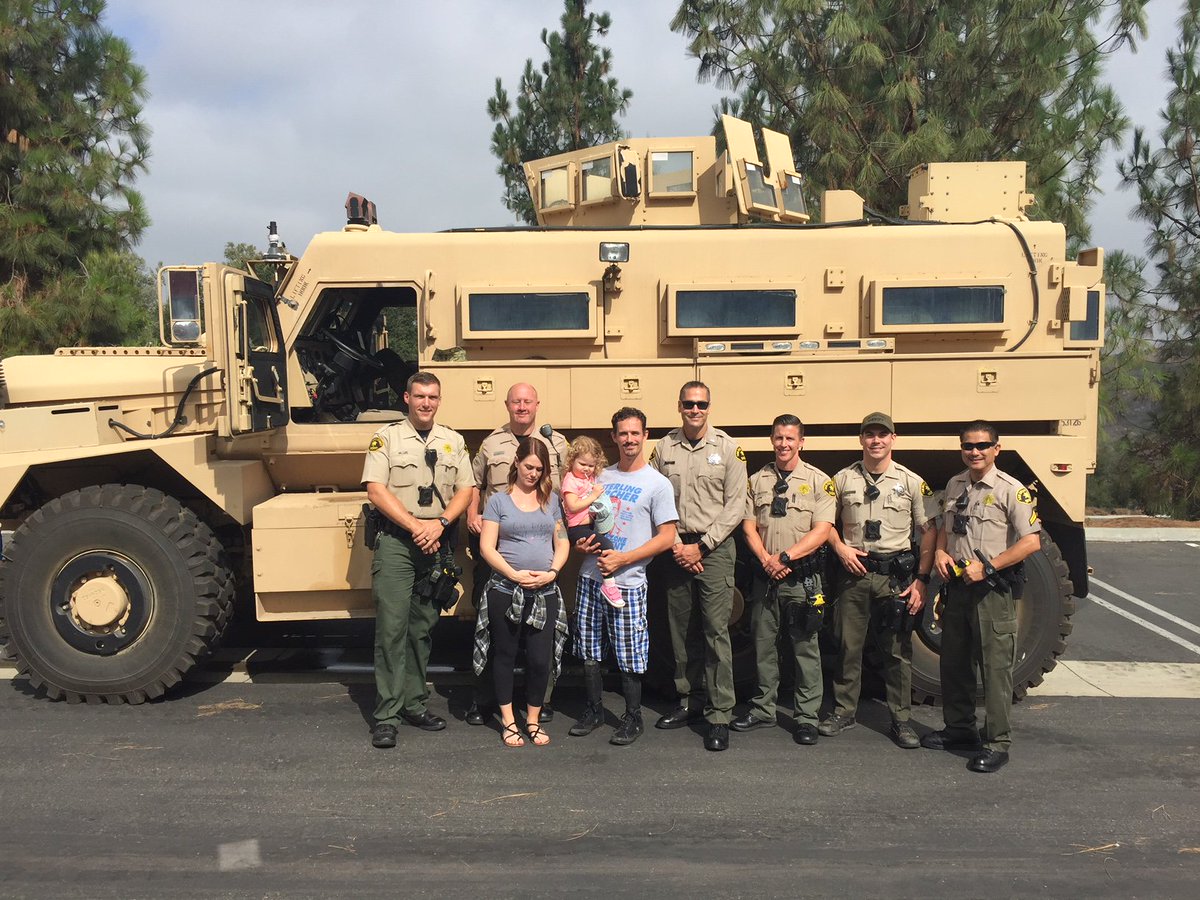 @SDSORSD Deputies help @HomesForOurTrps deliver a key for a specially adapated home to Petty Officer Christopher Andrieu and his family in Jamul.  PO1 Andrieu's legs were amputated following a blast while deployed in Afghanistan in 2013.  #militaryappreciation