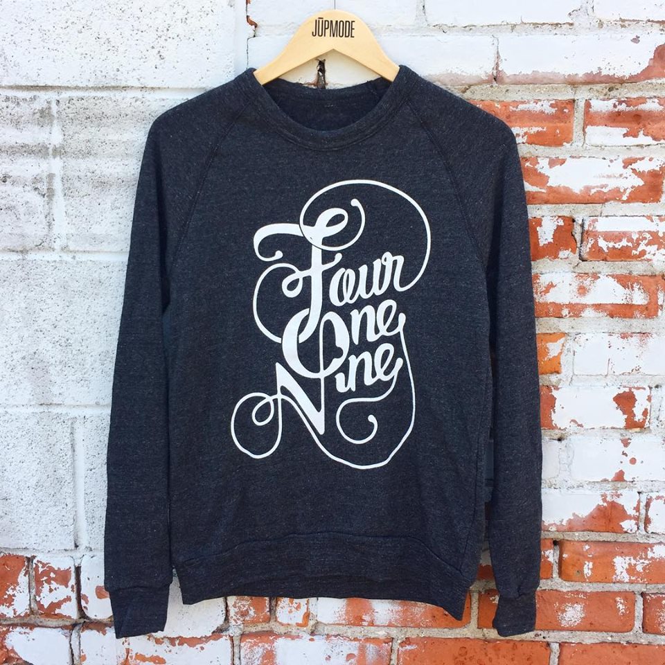 jupmode's tweet image. Out with the gold, in with the new! Our Fancy #FourOneNine crew sweatshirt now comes with a white print! If you loved the gold print and never got a chance to get one, make sure to stop by our Warehouse Sale during the #AdamsStreetBlockParty to get one on Sunday from 4-8pm.