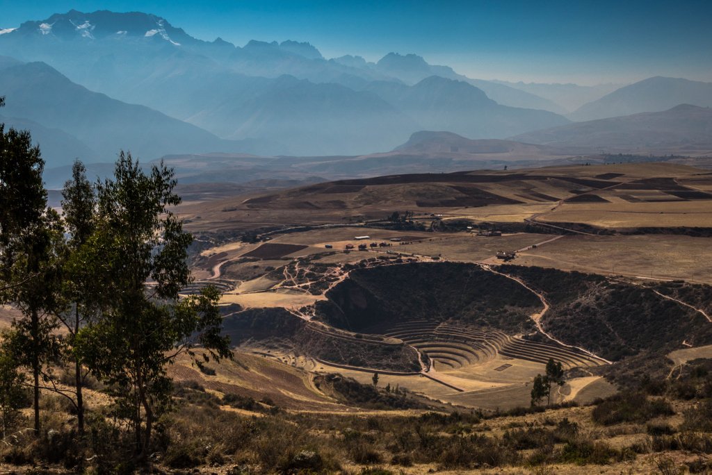 TypeTwoMedia's tweet image. On a high plateau in the Sacred Valley lies the Moray archaeological site. The orientation and positioning of the terraces creates a series of micro-climates which would allow them to grow a multitude of crops year round. 
#peru #genius #inca  #moray #agriculture