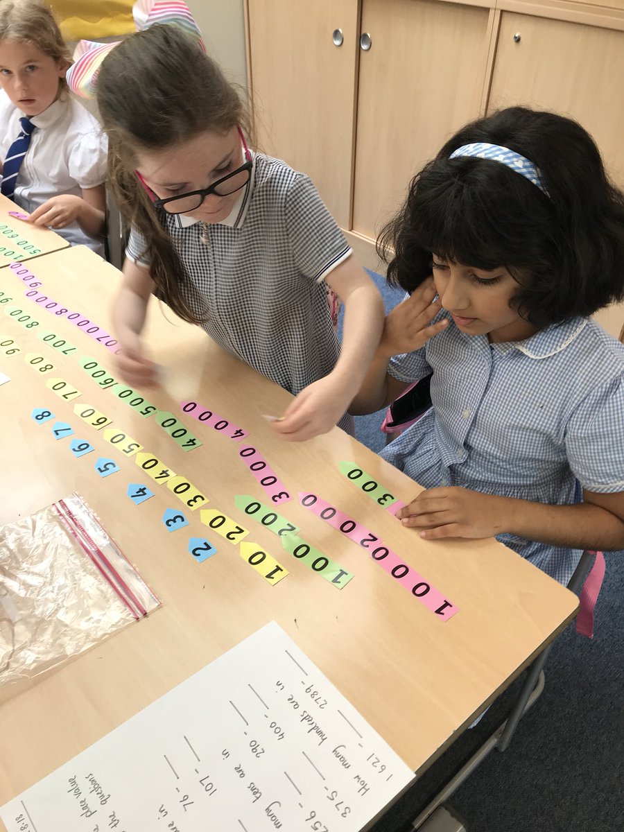 MrsQuigley2016's tweet photo. Today primary 5 were reading and making big numbers up to 10,000 🔢👍🏻 #placevalue #basicnumber #backtobasics @Piriepark2014 https://t.co/jIxhO3vDNU