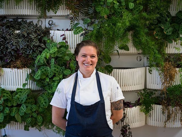 @brownbutteraddict Jennifer Vascotto is the chef of @citizenspop_ups -- dining experiences with a cause! Each event benefits amazing organizations like @riseagainsthunger and <a href="/projectaware/">Project Aware</a>. Chef Jenny also partners with small, local growers like @feralhe… ift.tt/2Lt48UR