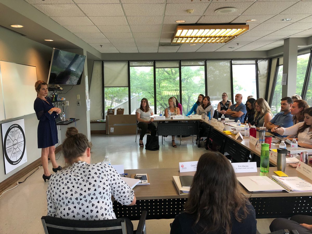 MicheleMcKenzi3's tweet photo. Day 1...Sponsored Employees learning about the amazing work @WRRCStrathroy @unitedwayemca #changemakers #SE2018 https://t.co/b5gv1gU3gz