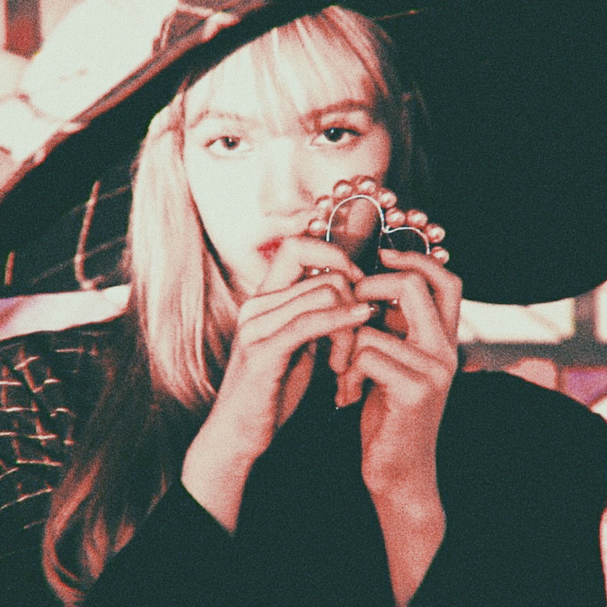 byaesthetic_'s tweet photo. ❥ Lisa Blackpink aesthetic packs.
─ 🍒〔RT or FAV if you save / use〕
#lisa #lisaaesthetic #lisapack #blackpink #aesthetic #aestheticpack https://t.co/4c8S0vmM3Y