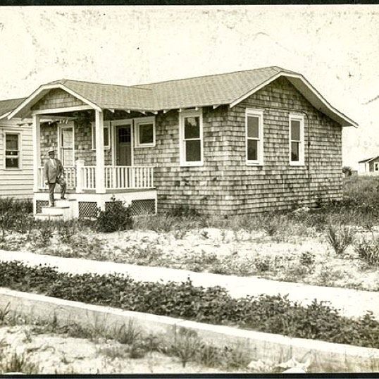 ViwincoWindows's tweet photo. Recently we sat down with @Beachcottageproject homeowners to learn about their impressive renovation of their beach cottage originally built in 1935. Read all about it on our blog page #HomeRenovation #HurricaneWindows #ImpactResistant #VinylWindows #WhiteCottage https://t.co/5s0sEUx9yz