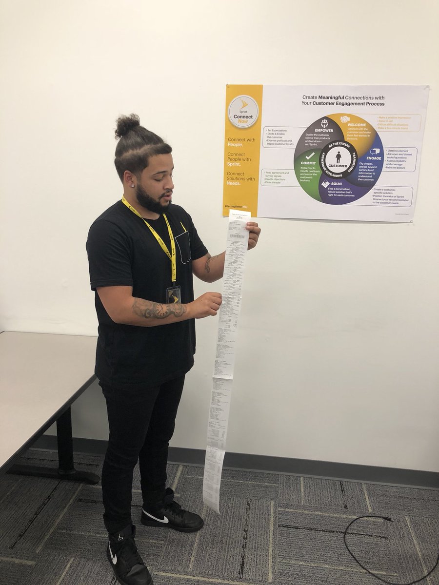 sprintbrooklyn1's tweet photo. All it takes is the connect now process to close a 6 line CL deal by @DeAndreJimenez well done! @OdieSprint @cusickretail @tracySprint @MKI_Champs big shoutout to @c24judy for the help. https://t.co/tIsAkKEZLq