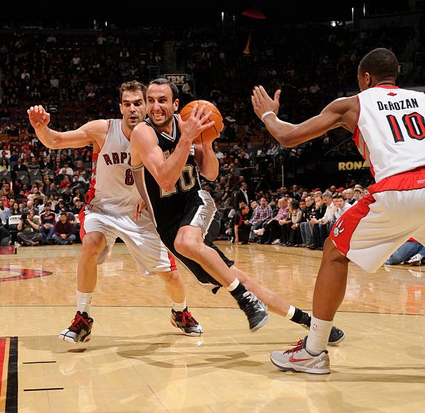 JmCalderon's tweet photo. Uno de los mejores de toda la historia!
Una leyenda! GRACIAS por lo que has hecho por el Baloncesto @manuginobili

One of the greatest ever to play basketball! A legend! THANK YOU for all these years @manuginobili https://t.co/10rlqtyQsc