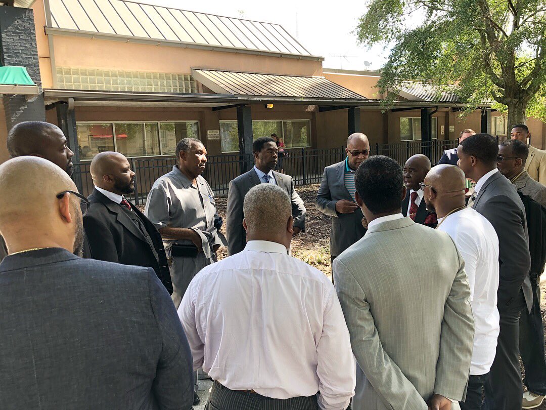 Alvin4Congress's tweet photo. Today, I was joined by local faith leaders in the community. Our community is being failed by the current leadership. It’s time to elect a proven leader that will put people first. On Aug 28th #VOTE #AlvinForCongress #MakeYourVoiceHeard https://t.co/WTBkKuSgH6
