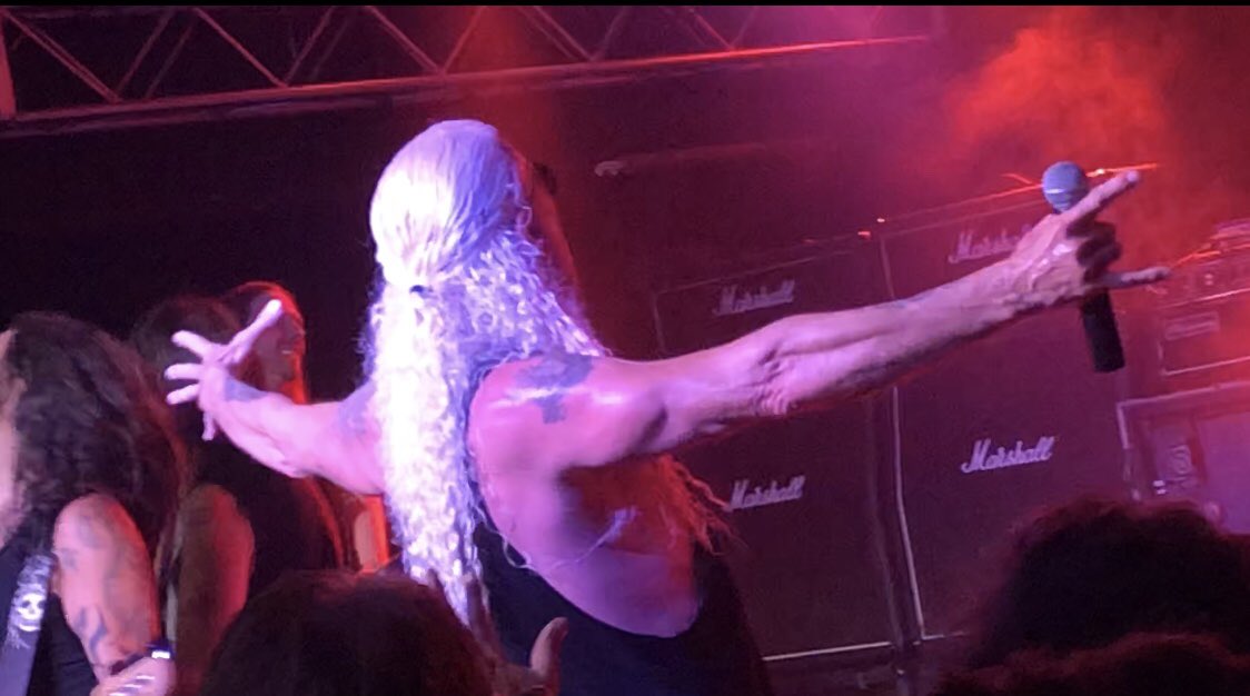 malena_1976's tweet photo. Thank you @deesnider for an AMAZING night!!!! 🤘🏻🖤🎶 https://t.co/yzstQy5gjU
