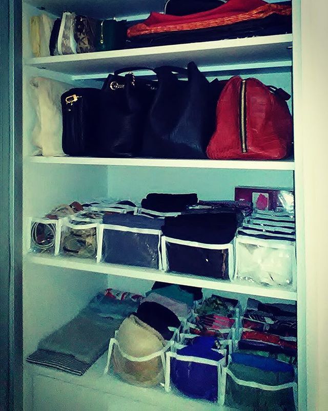 Dentro ou fora das gavetas as colméias ajudam muito na organização😉 #colmeias #organização #organize #allfabricarideias @anluclaure