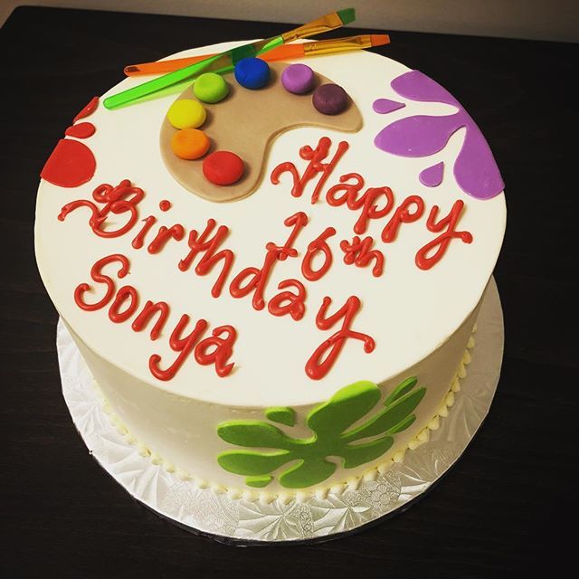 CakeRoyaleCakes's tweet photo. #paintpalettecake #paint #paintthemecake #custombirthdaycake #custom #instagood #instacake #cakeroyale #cakeroyalestreetsville #streetsville #mississauga https://t.co/MF3yvZIBMr https://t.co/QzU2WjcPDJ