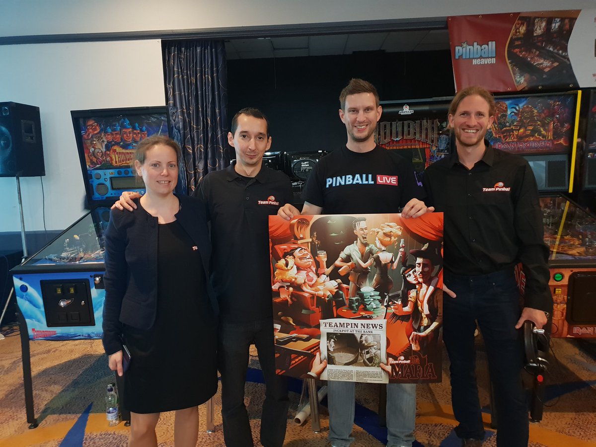 pinball_live's tweet image. Thanks @TeamPinball for this great Mafia promo poster! Looking forward to working with you guys again soon! #pinball #uk