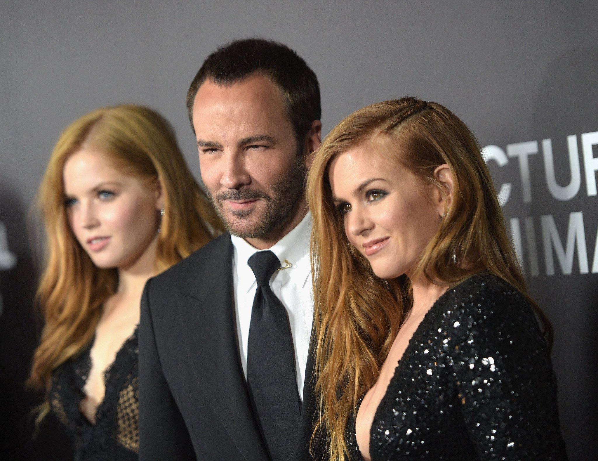  Happy Birthday to Tom Ford, who directed Isla Fisher in \"Nocturnal Animals\"! 