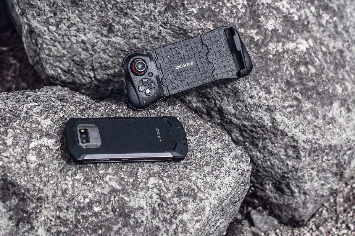 El #DOOGEE S70 dispone de un módulo de enfriamiento de metal en la parte posterior, pudiendo con ello alcanzar 15 veces mayor eficiencia de refrigeración aumentando así un 60% el tiempo de funcionamiento de la CPU.