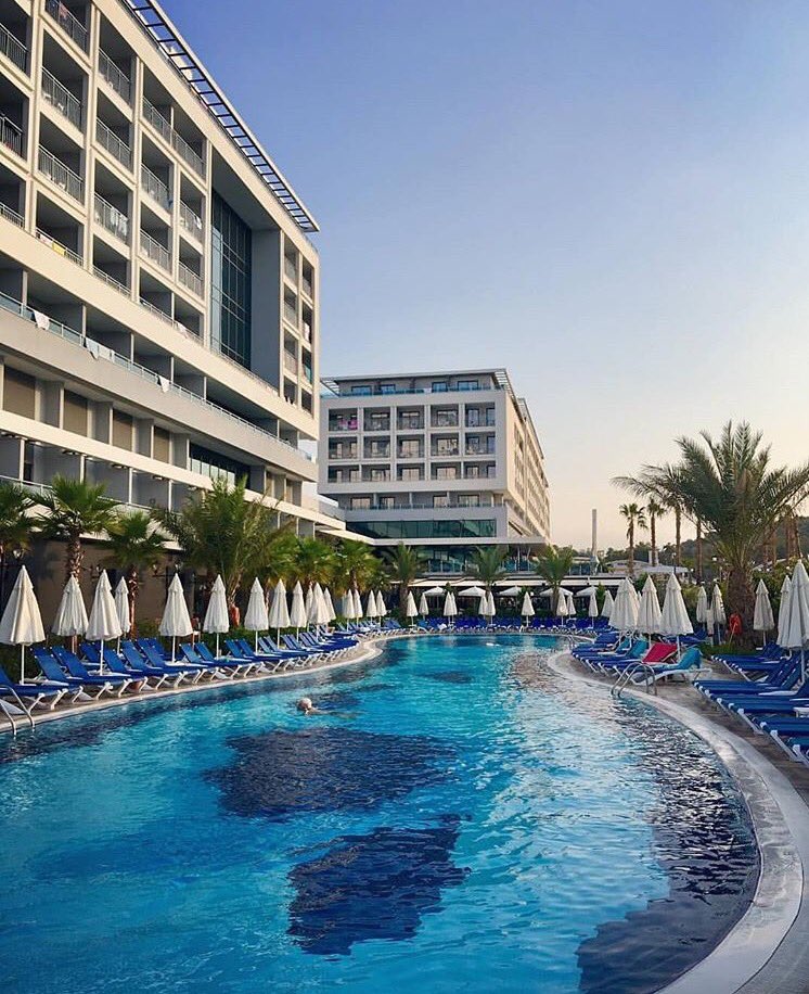 NumaHotels's tweet photo. Every summer is a new story 💫
#SentidoNumaBay #SentidoHotels #ThomasCook https://t.co/MHHFrc9xLe