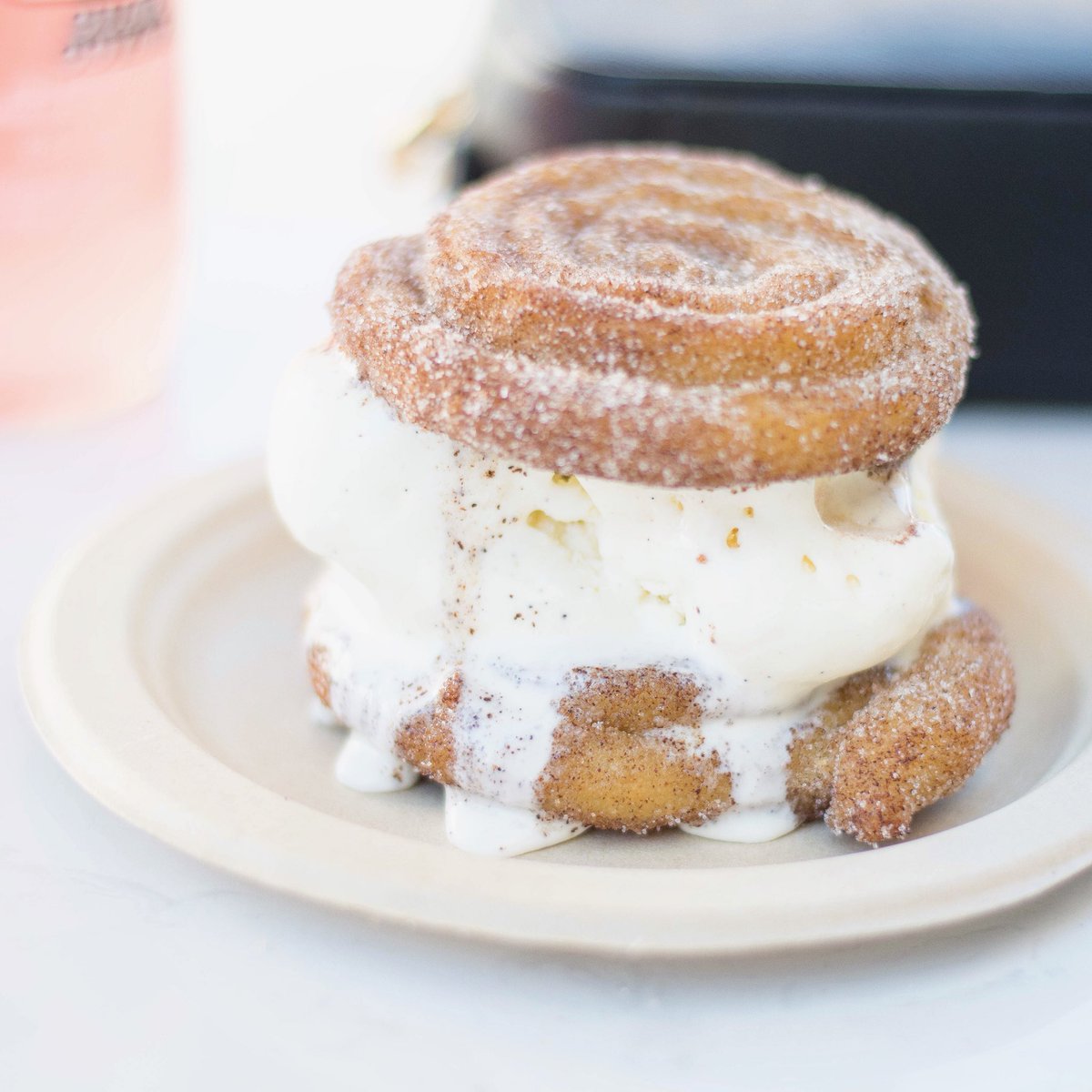 Hugoschurros's tweet photo. Ice cream dreaming 🍦🤤 #beingadvenchurros #churros #icecream #vancouver #yvr https://t.co/JWjlF8mxsW