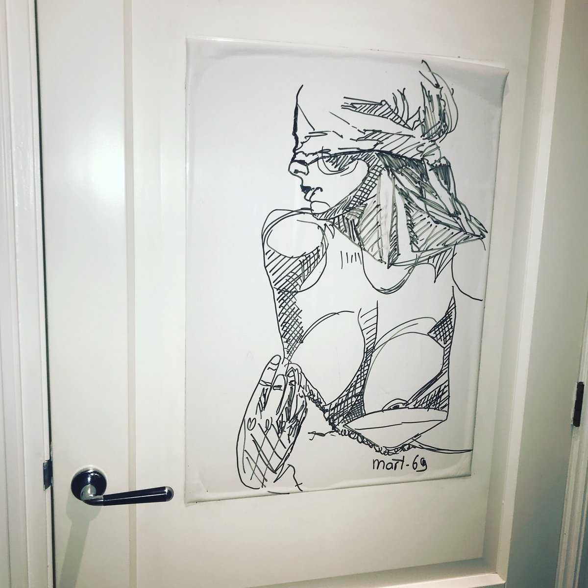 DutchMartin's tweet photo. Back to my #kitchendoordrawing hobby. Holidays are over, back to normal life. Guess my son does not like this one ☝️ 🤣😂 https://t.co/ZWf3IvRMbG
