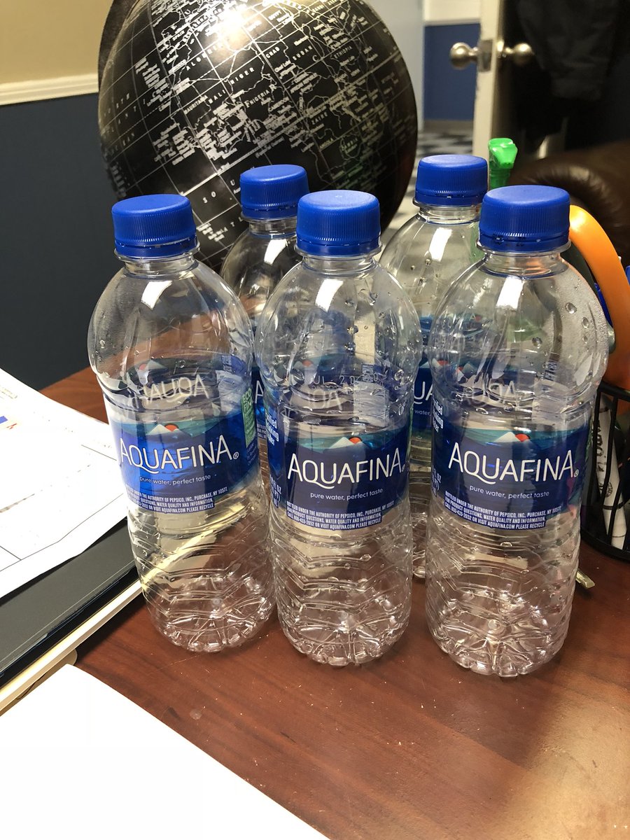 steven_snow1's tweet photo. Feeling hydrated!
#illuminateandhydrate https://t.co/U5FZYav3Hp