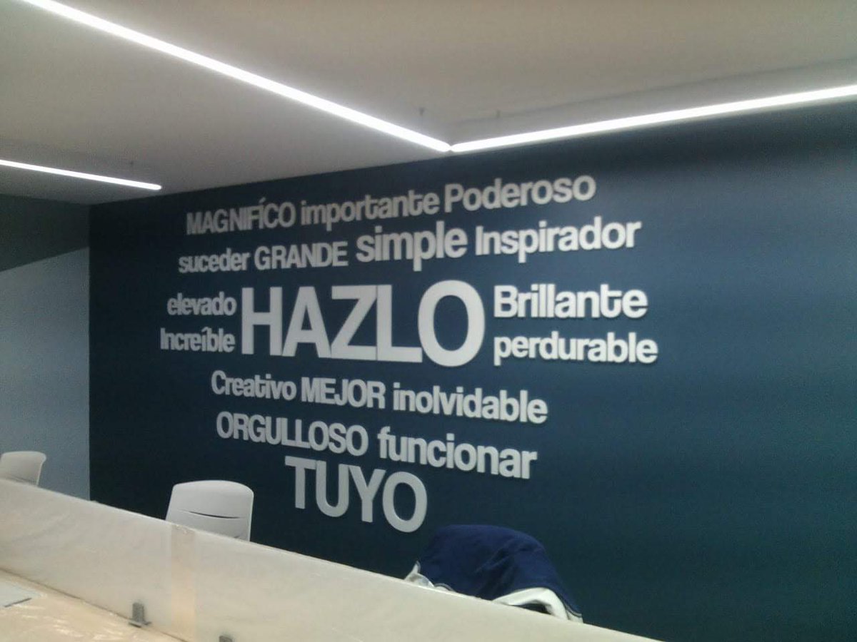 InnovGrafica's tweet photo. Innovando ideas
#letras3D https://t.co/I8i8fozCYX