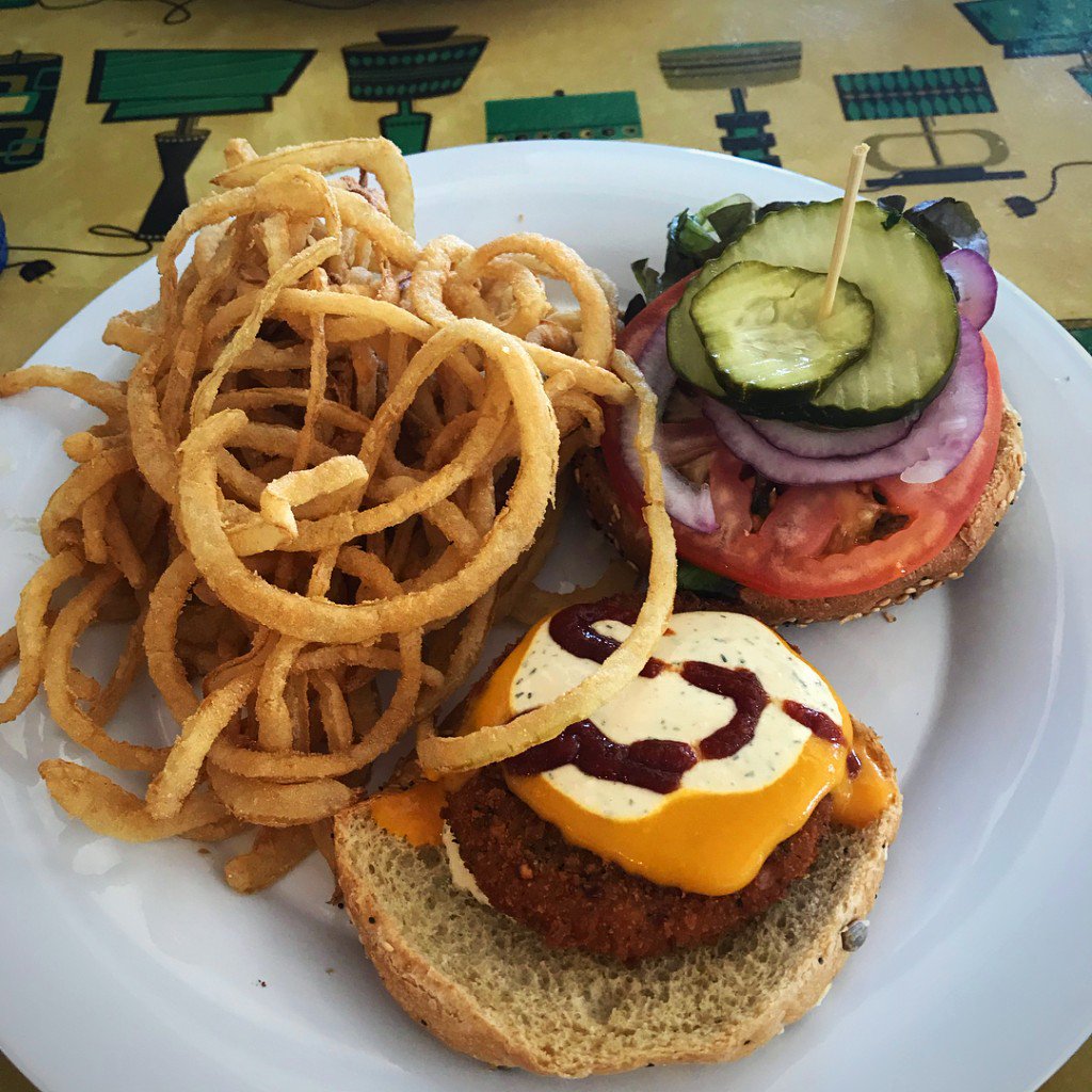 Saturn Cafe (saturncafe) Twitter