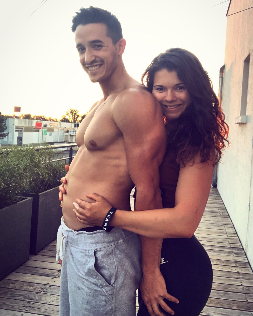 Tibo Inshape Twitterissa On Va Avoir Un Enfant Jujufitcats Https T Co Tzv3ulfo6m Twitter