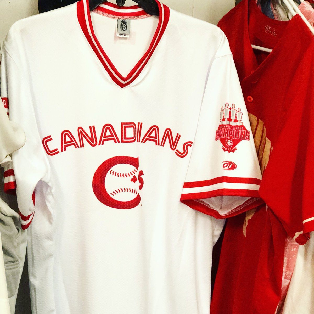 vancouver canadians jersey