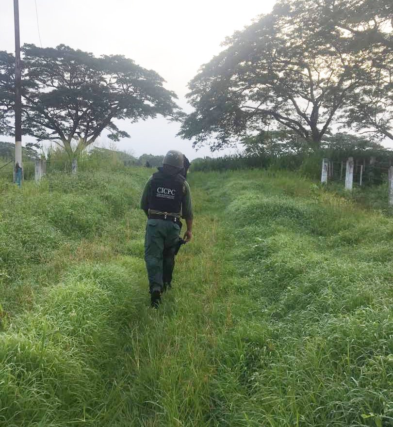 DouglasRicoVzla's tweet image. Sacaremos de las montañas a todos los delincuentes que pretenden esconderse. 
CICPC