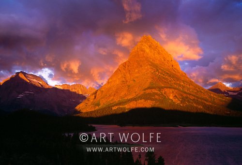 artwolfe's tweet image. #HowYouCouldHelpIn5Words When voting, think about EARTH. #MondayMotivation