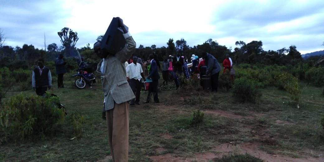 DicksonOmondi17's tweet photo. Call it village revival
In honouring and celebrating the mighty works of the LORD in deep villages of Samburu
#Villagerevival
#Jesusiscoming_2 https://t.co/hGiearKXNe